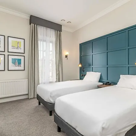 Mercure Salisbury White Hart Hotel & Apartments Exterior photo