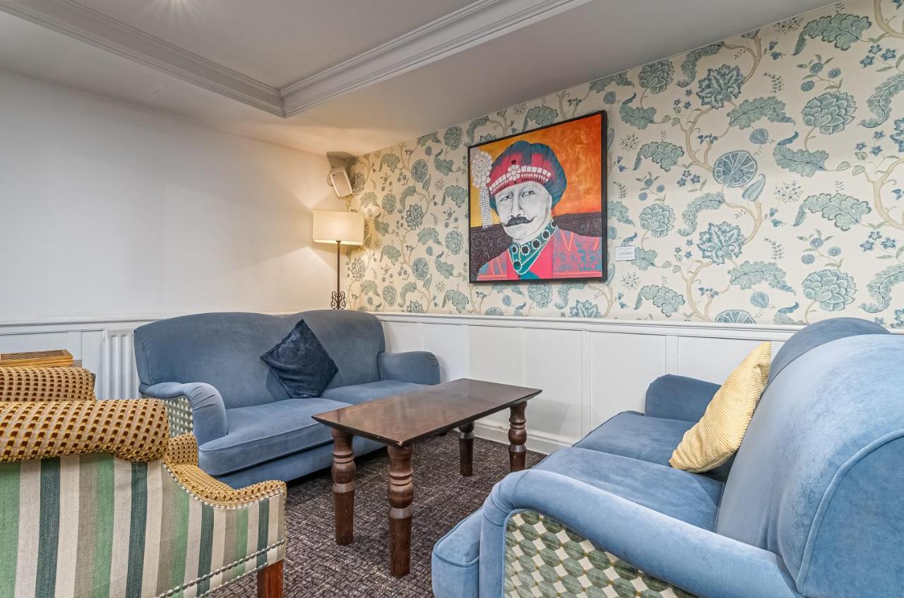 Mercure White Hart &