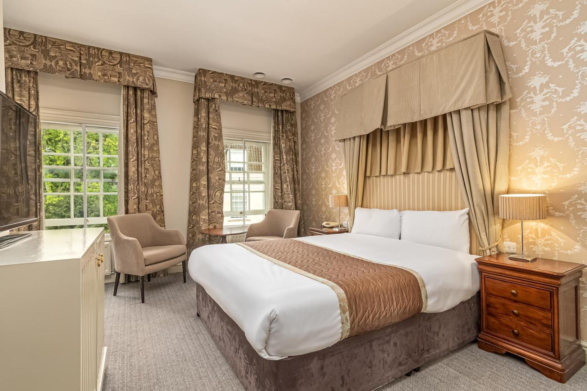 Mercure White Hart & Hotel Salisbury