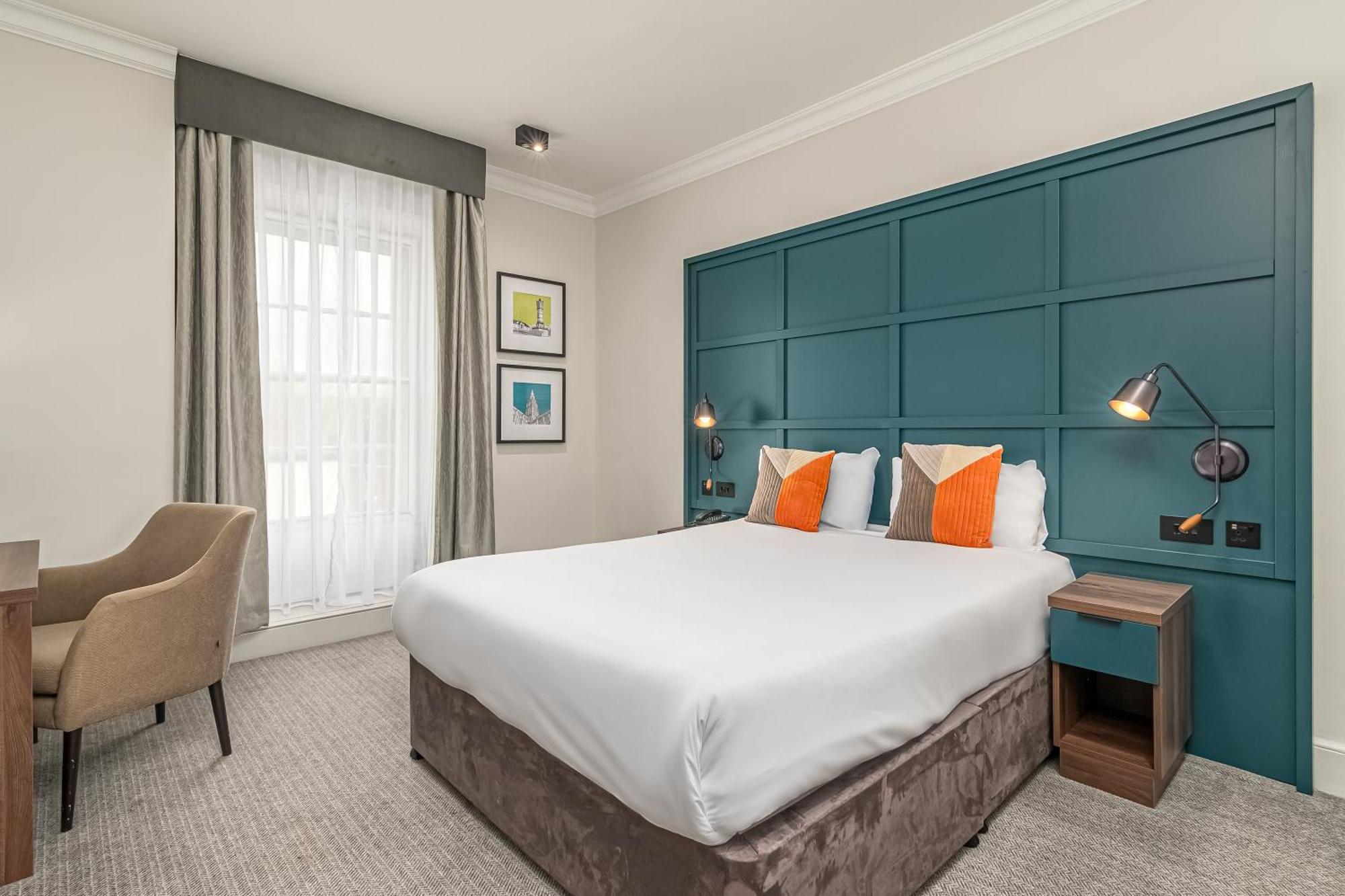 Mercure White Hart &