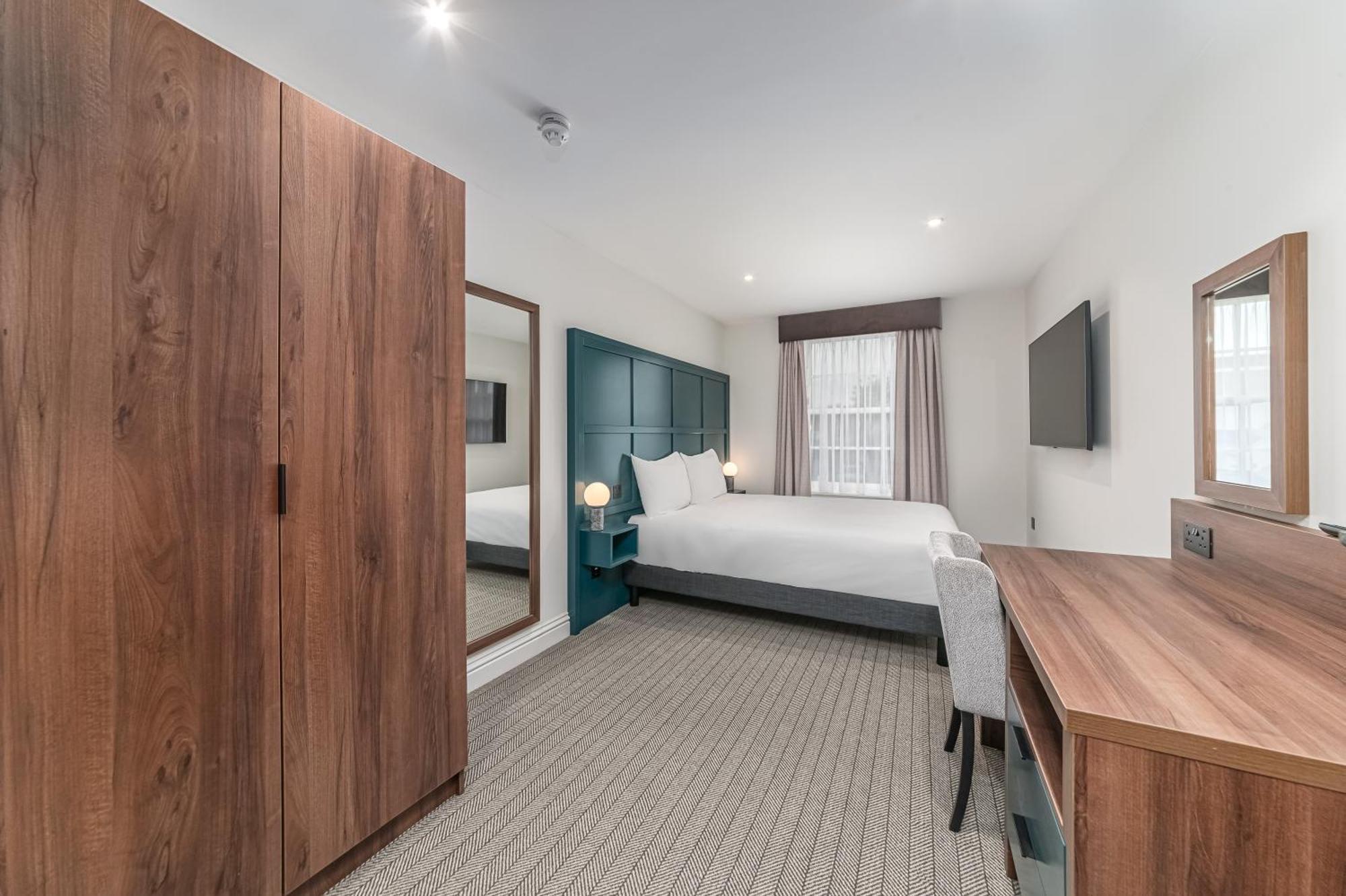Hotel Mercure White Hart & Salisbury