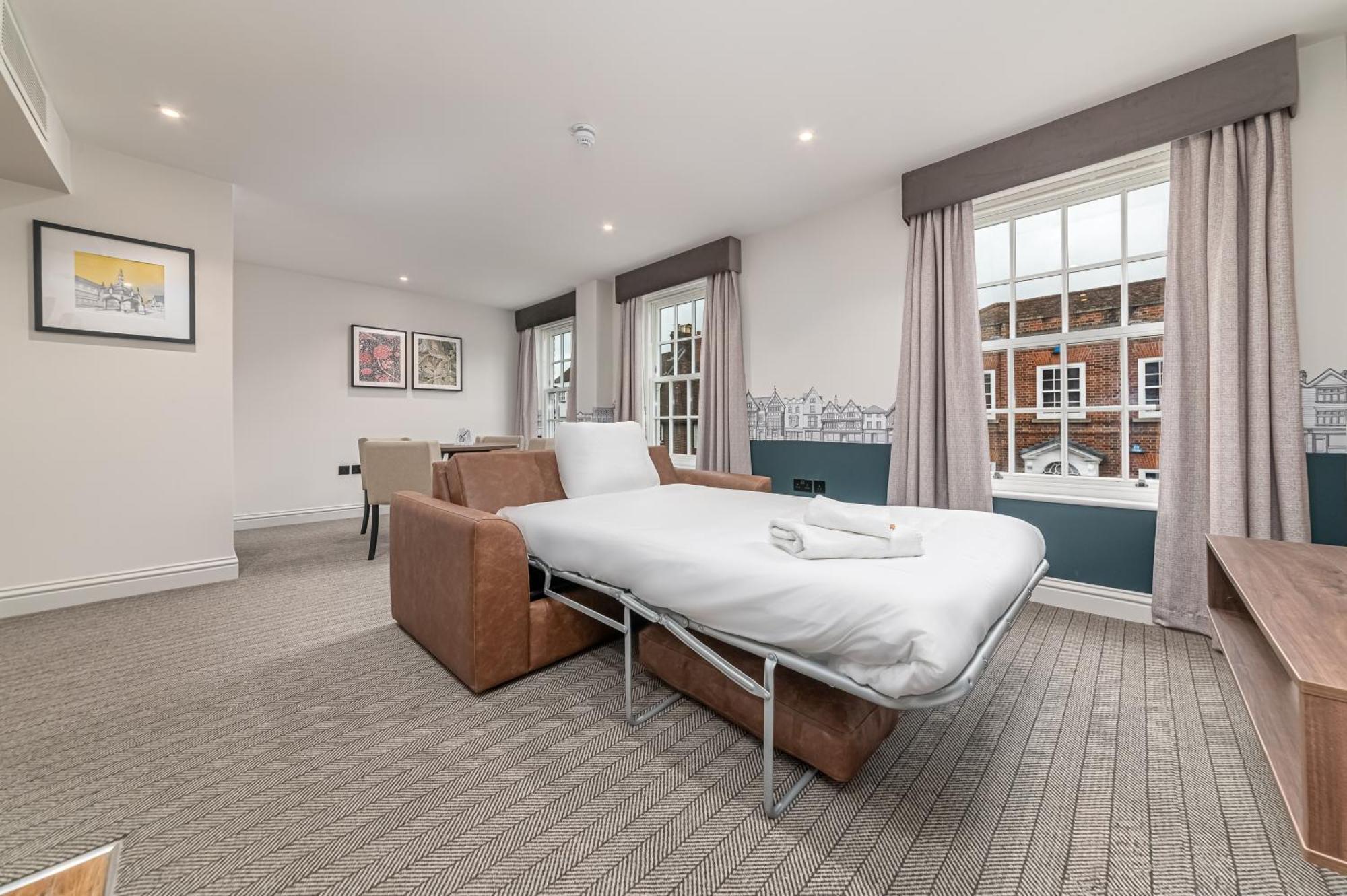 Mercure White Hart & Salisbury