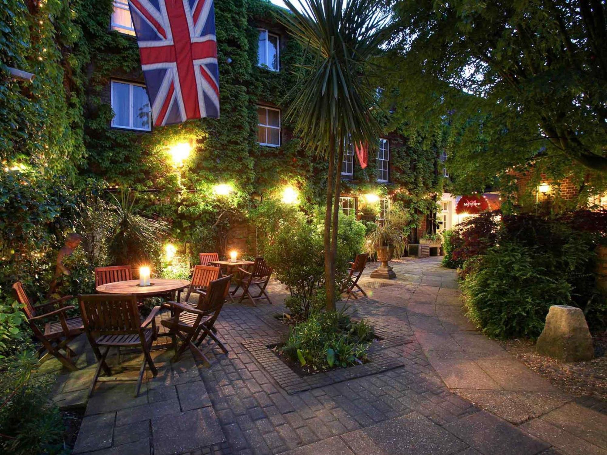 Hotel Mercure White Hart & Salisbury